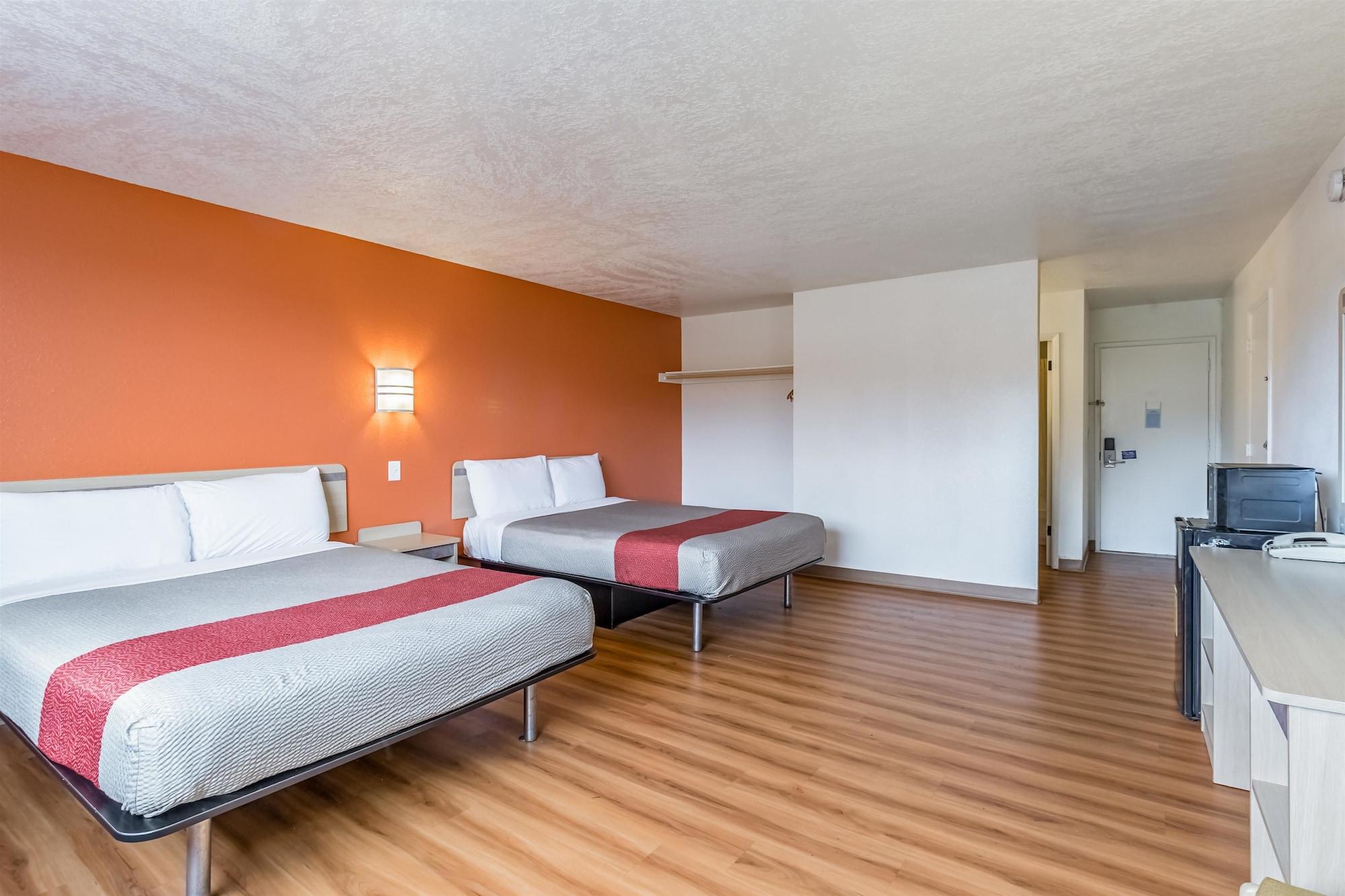 Motel 6-Beaverton, OR Buitenkant foto